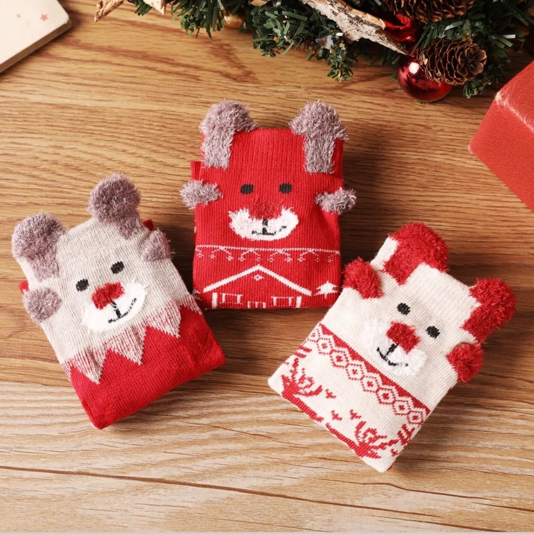 Pack de 3 pares de calcetines navideños.